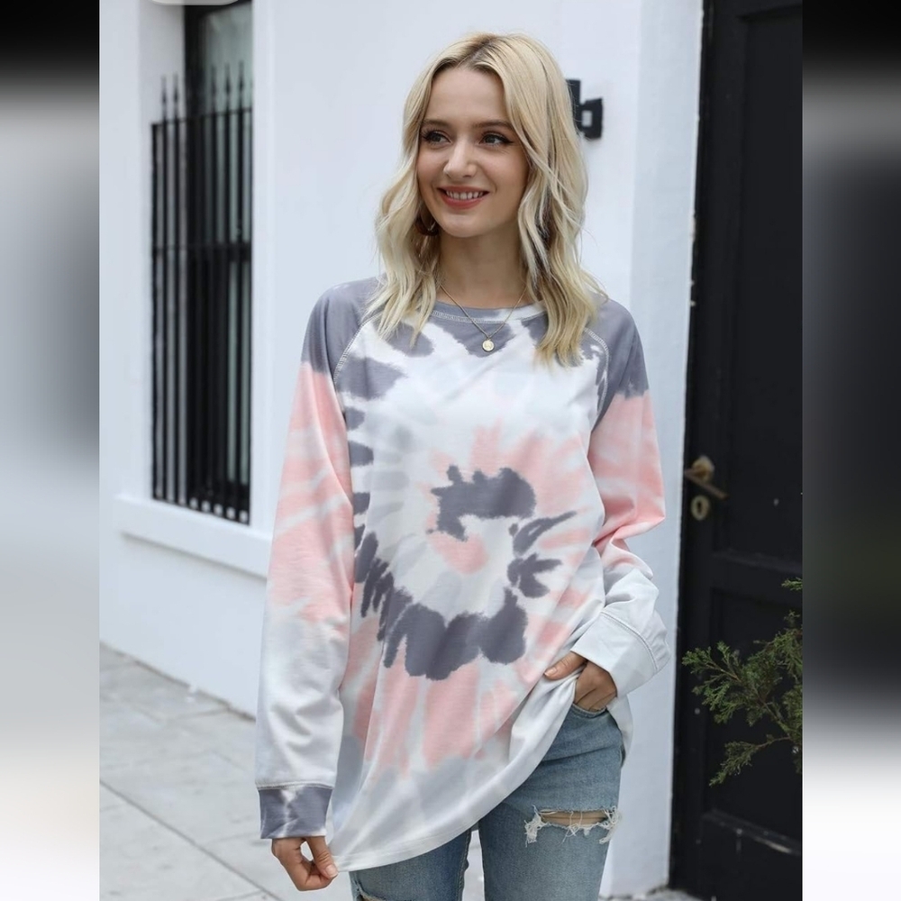 Boutique Tie Dye Pullover
